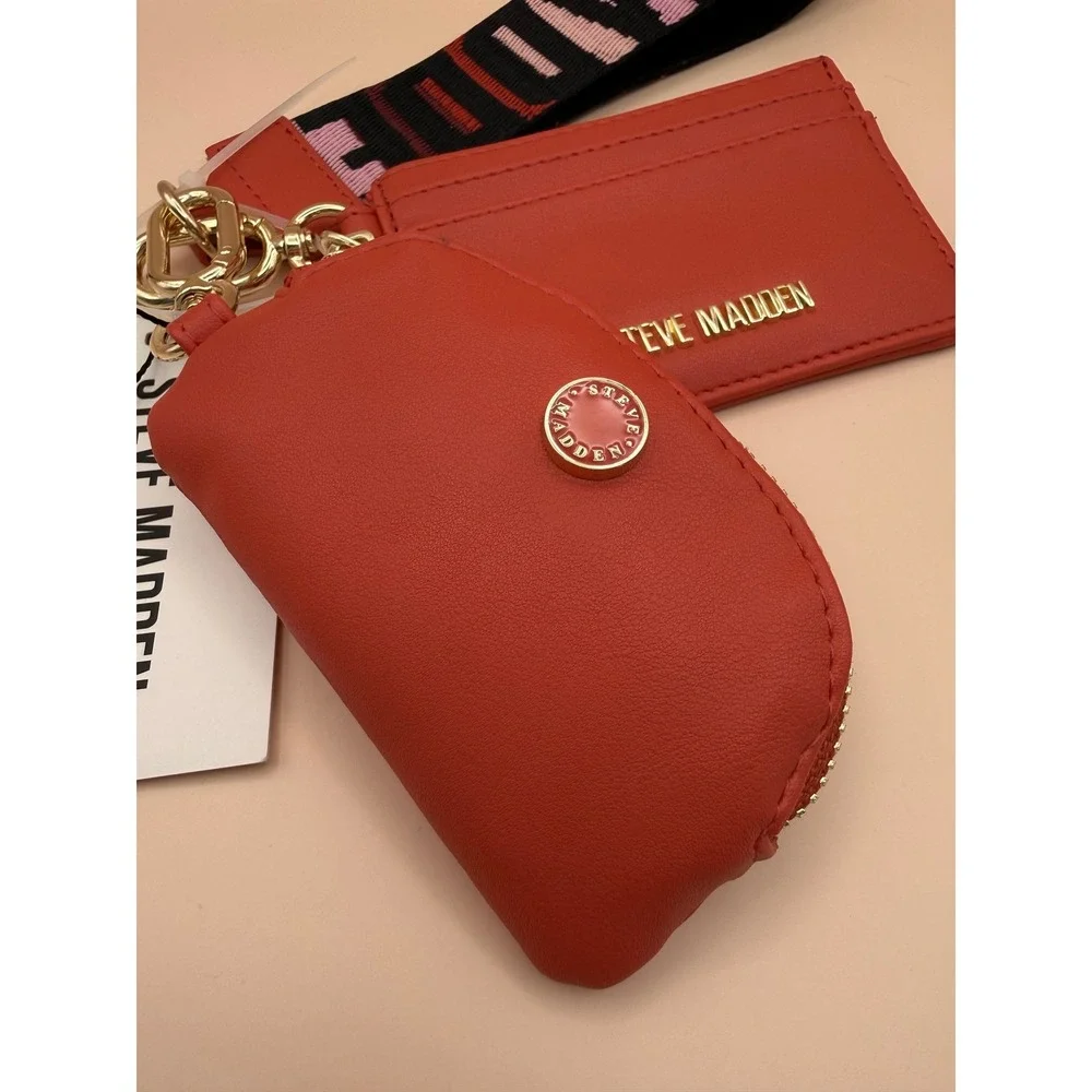 Steve Madden Barisa‎ Red Pouch with Wristlet Card Holder Set New